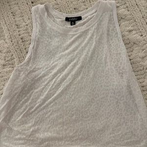Zobha White Leopard Cropped Workout Tank